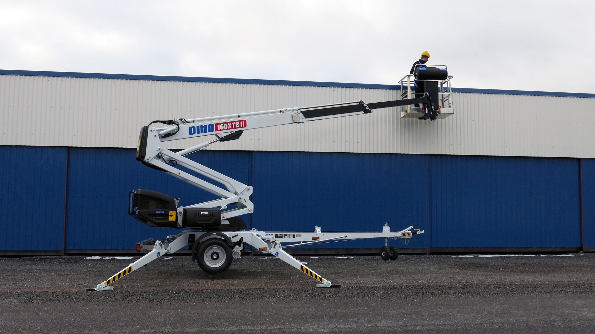 DINOlift Dino 160XT II Trailer Mounted Boom Lift