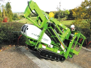 Niftylift TD120TN track drive access platform