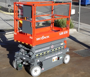 Skyjack SJIII 3219 DC Electric Scissor Lift